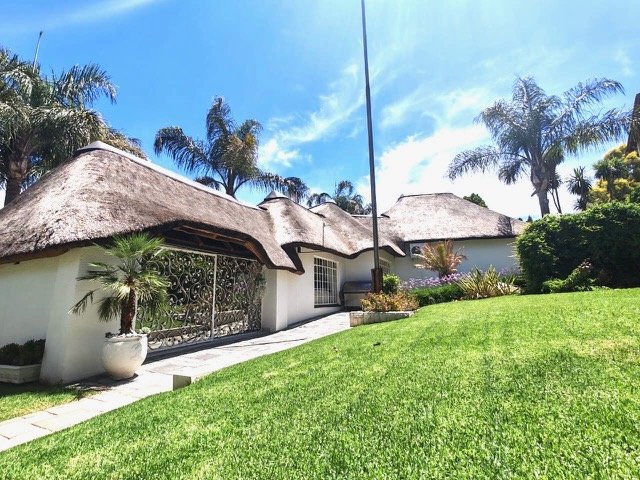 4 Bedroom Property for Sale in Wilkoppies North West